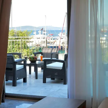 Torba Buk Hotel 3*